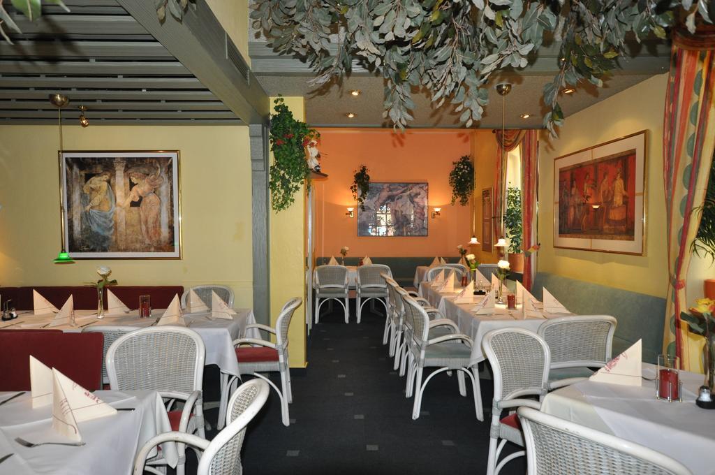 Hotel Restaurant "Athen" Münstermaifeld Exterior foto